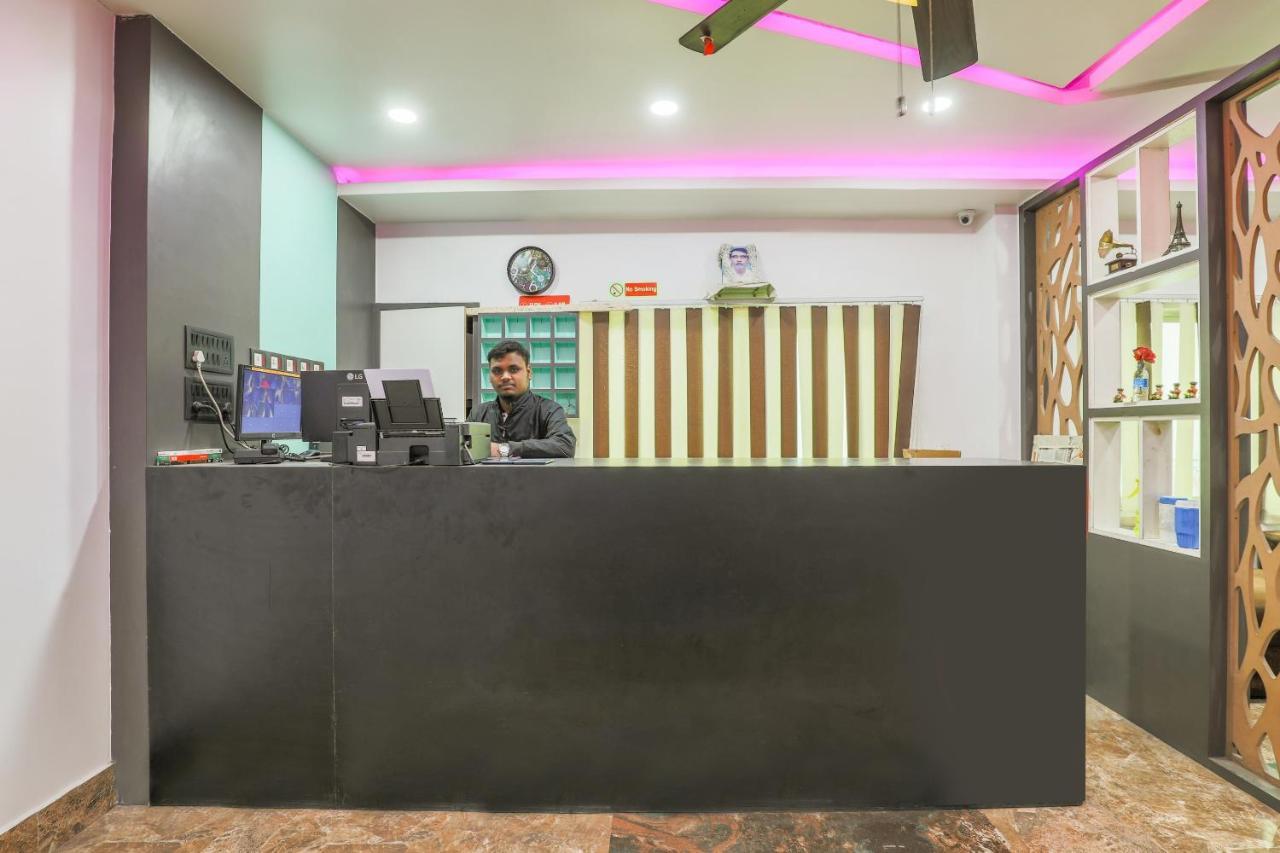 Oyo 14472 Brahmaputra Guest House Guwahati Zewnętrze zdjęcie